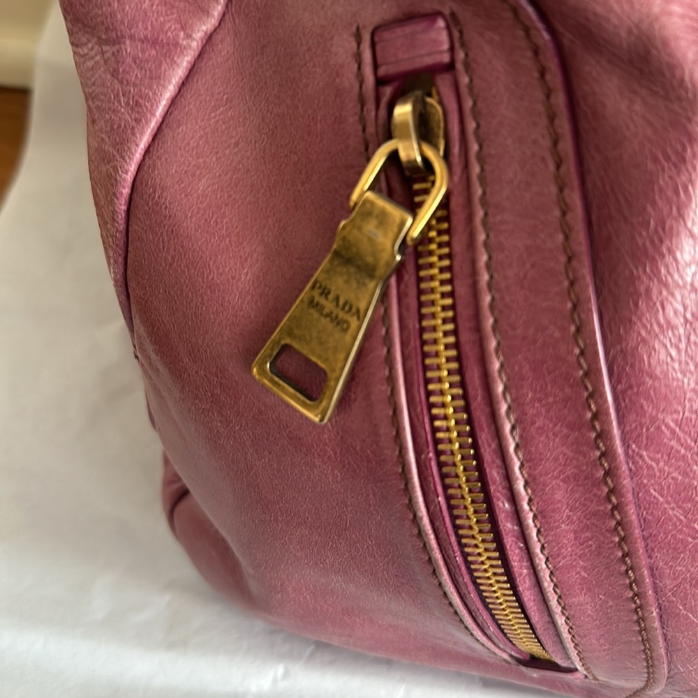 Handbag - Picture 4 of 17